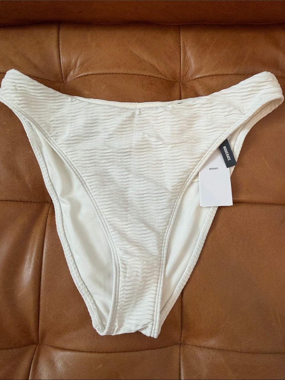 NEW! A&F High Waisted Cheeky Bottom S